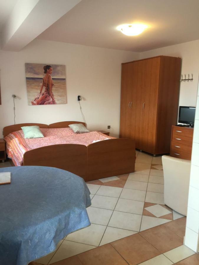 Apartment Villa Ana Opatija Bagian luar foto