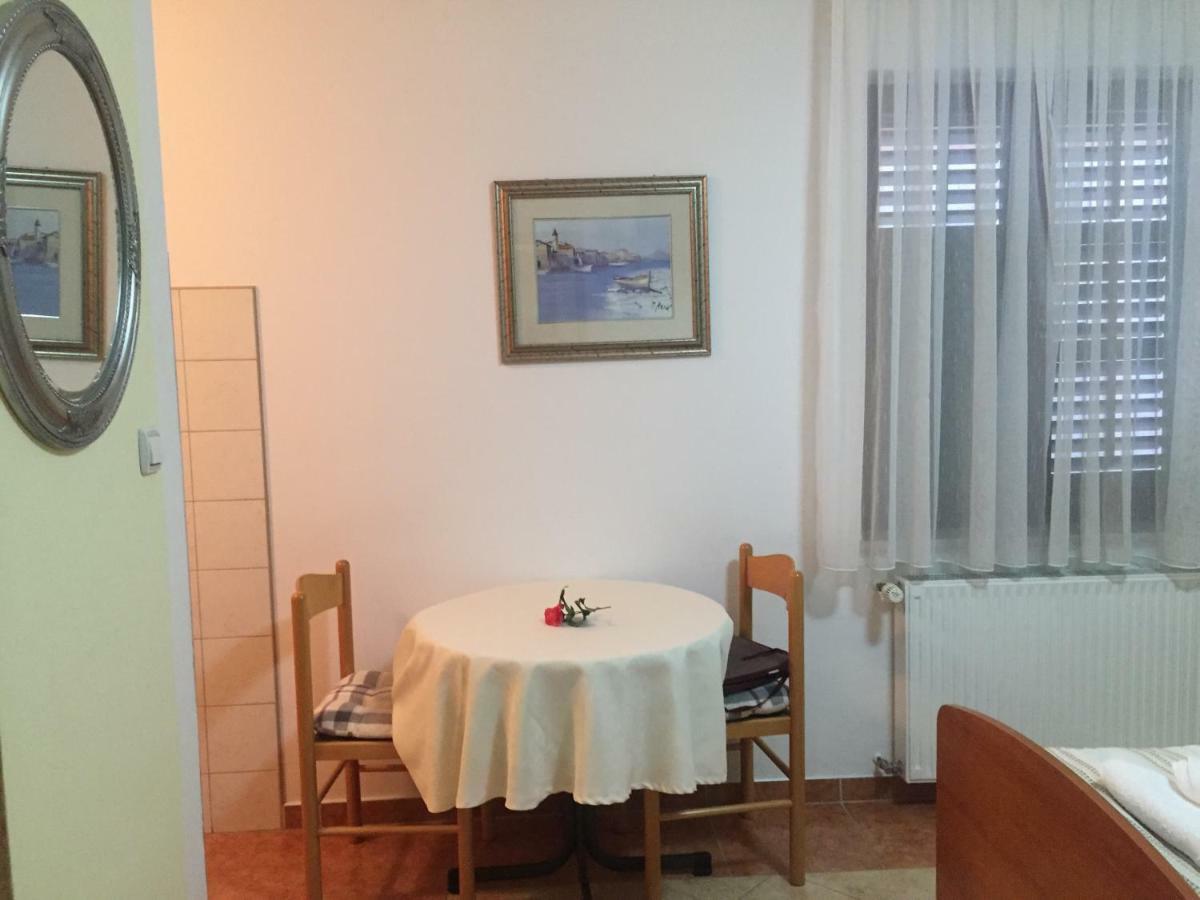 Apartment Villa Ana Opatija Bagian luar foto