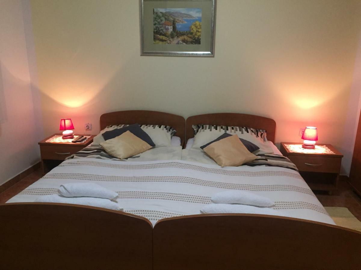 Apartment Villa Ana Opatija Bagian luar foto