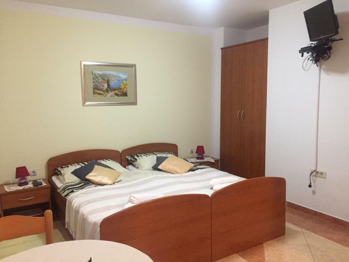 Apartment Villa Ana Opatija Bagian luar foto